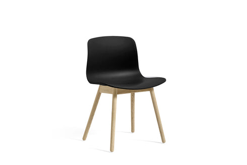 About A Chair AAC 12